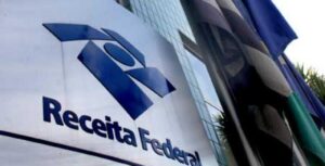 Primeiro lote de restituição do IR 2025 terá consulta liberada nesta semana; veja calendário