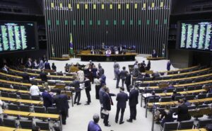 Confira os 12 deputados federais eleitos pela Paraíba nas Eleições 2026