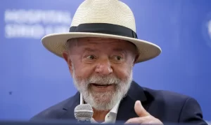 Lula perde apoio de 17 deputados federais do PDT após saída de Lupi