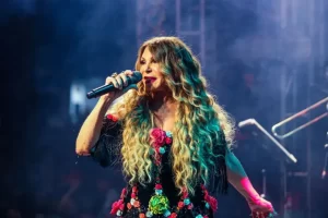 Folia de Rua começa nesta sexta-feira com Elba Ramalho, Cátia de França e Filipe Santos