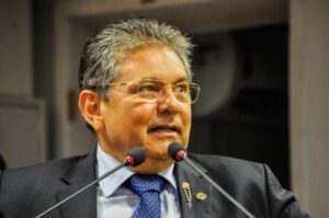 Galdino fez em Brasília o que muito deputado federal não faz