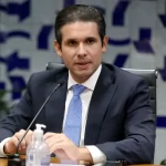 Motta diz que Câmara vai cumprir decisão do STF e declarar perda do mandato de Zambelli