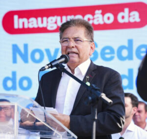 “Eu quero Hugo governador”, dispara Adriano Galdino durante inauguração no Porto