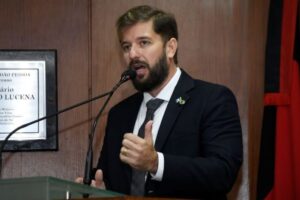 Fábio Lopes denuncia possível monopólio em planos odontológicos e promete fiscalização