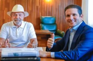 Lula comemora aprovação da PEC da Segurança Pública na Câmara e agradece Hugo Motta