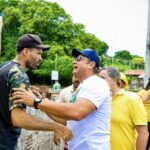 Walber Virgolino realiza passeata no Renascer e destaca sentimento de mudança em Cabedelo