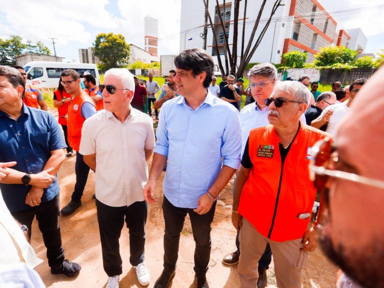 Leo Bezerra inicia operação com mais de 30 máquinas e intensifica zeladoria em João Pessoa