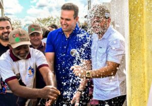 Governador Lucas Ribeiro entrega abastecimento d’água em comunidade quilombola e autoriza novas obras no Sertão
