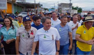 Efraim recebe adesão de prefeitos no Vale do Piancó, faz convite para vice e esclarece encontro com Cícero