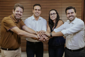 Lucas Ribeiro recebe apoio de Dr. Júnior, prefeito de Ouro Velho, no Cariri paraibano