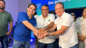 Murilo Galdino prestigia lançamento da pré-candidatura de Cicinho Lima em João Pessoa