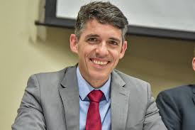 Em pesquisa registrada e divulgada nesta segunda feira Tovar está entre os mais citado na PB
