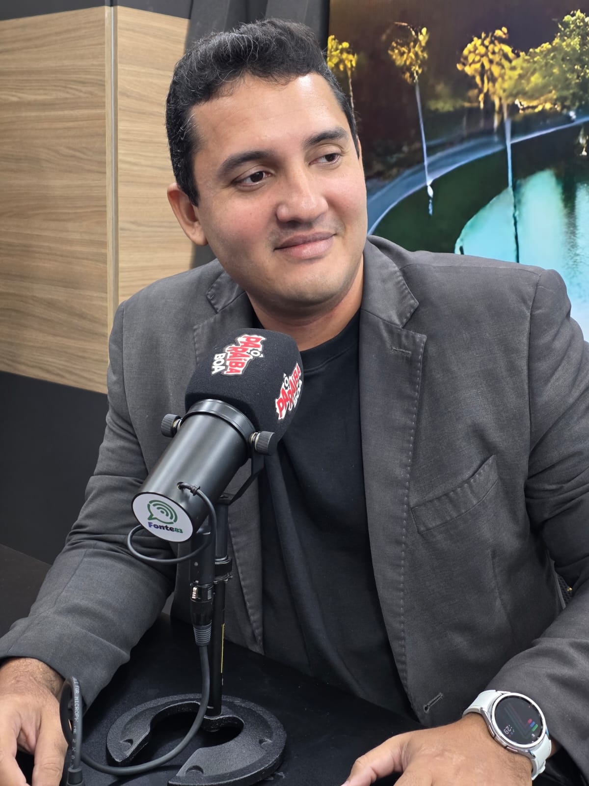 Edney Oliveira estreia no Ô Paraíba Boa e fortalece bancada com foco nos bastidores da política