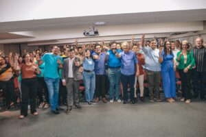 Ex-vereadora de JP e pré-candidata a federal, Cris Furtado oficializa apoio ao deputado Eduardo Carneiro em grande plenária na Capital