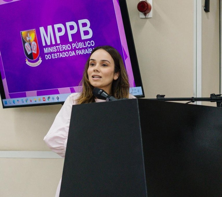 Primeira-dama destaca parcerias com instituições no enfrentamento da violência contra a mulher em evento do MPPB