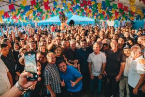 Com Lucas, João e Nabor, Eduardo Carneiro reúne lideranças e apoiadores em mais um ‘São João do Carneirinho’