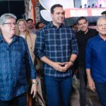 Ao lado de Lucas e Nabor, João Azevêdo visita abertura do São João de Campina e destaca força dos festejos juninos na Paraíba