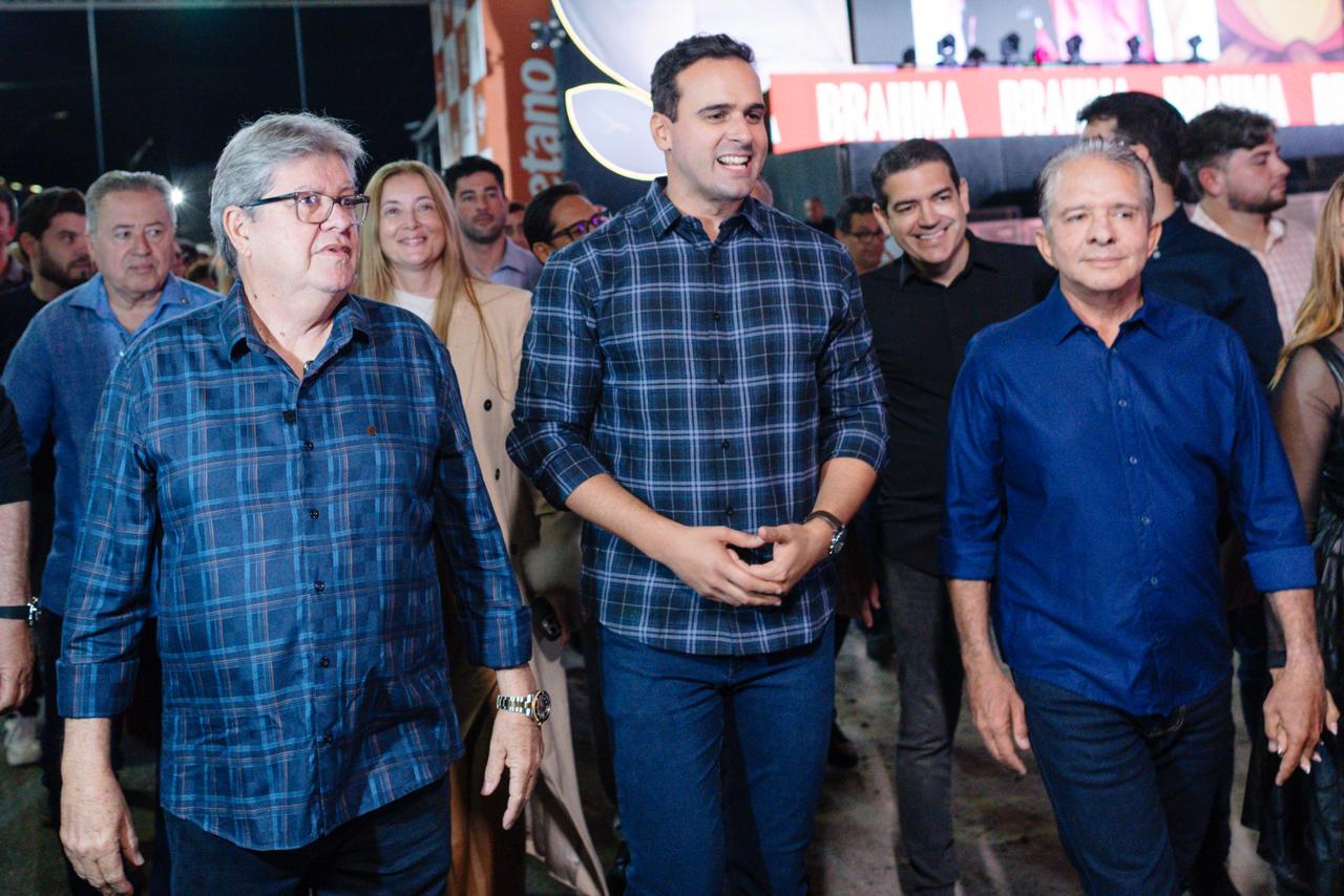 Ao lado de Lucas e Nabor, João Azevêdo visita abertura do São João de Campina e destaca força dos festejos juninos na Paraíba