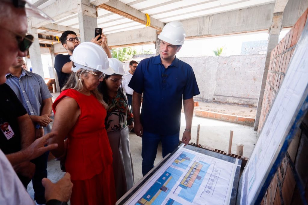 Leo Bezerra projeta entrega do novo Cras de Mangabeira em setembro deste ano