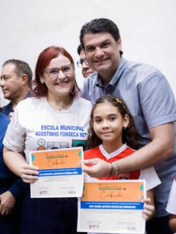 Leo Bezerra celebra avanços da Educação no Município e premia estudantes vencedores do concurso da CGU
