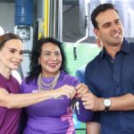 Governador participa da entrega de micro-ônibus do Antes Que Aconteça e destaca queda de 36,8% nos feminicídios na Paraíba