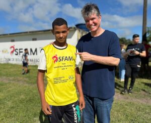 Inclusão social através do esporte impulsiona nova ação de Ruy em projeto que beneficia jovens e adolescentes