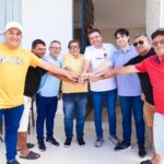 Diego Tavares amplia base política no Sertão e conquista apoio do ex-prefeito Antônio Gomes, de Coremas