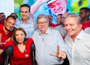 João Azevêdo agradece aliança com o PT e reforça compromisso com o Brasil no Senado