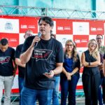Leo Bezerra anuncia reforma da Escola Municipal Presidente João Pessoa durante aula inaugural do Procon Vai às Aulas 2026