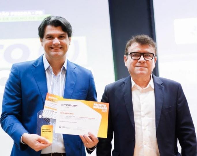 Leo Bezerra recebe prêmio ‘Prefeito Inovador 2026’ e apresenta experiências de João Pessoa para modernizar o serviço público