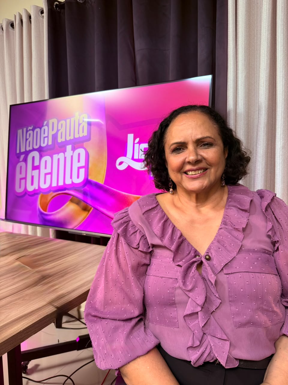 Lídia Moura lança podcast “Não é Pauta, é Gente!” com diálogos sobre gênero, diversidade e cultura
