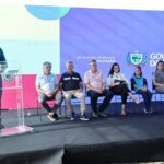 Governador Lucas Ribeiro entrega novos ônibus escolares com investimento de R$ 22 milhões