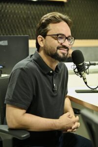 Destaque nas pesquisas, Tibério diz que quer levar mais escuta e mais presença para a Assembleia