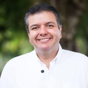 Candidato a deputado estadual, Diego Tavares anuncia criação do “Gabinete do Autista e das Mães Atípicas”