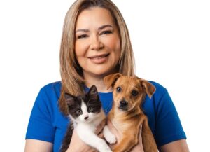 Após registro oficial de sua candidatura a deputada estadual, Fabíola Rezende se diz preparada para campanha eleitoral