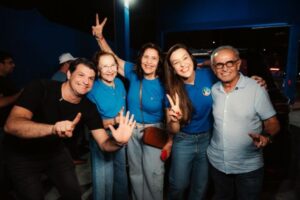 Cícero inicia oficialmente campanha ao Governo da Paraíba com adesivagem em João Pessoa