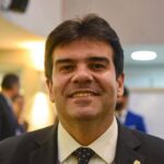 Deputado Eduardo Carneiro lidera pesquisa em João Pessoa e já está em 2º colocado geral na Paraíba
