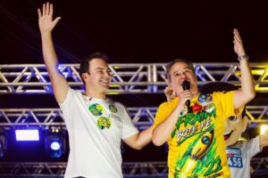 Em Patos, Efraim reúne multidão, inaugura comitê e defende uma Paraíba com mais investimentos
