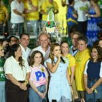 Efraim Filho anuncia esposa de Cabo Gilberto como sua vice ao governo