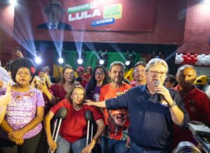 João inaugura comitê de Lula em João Pessoa e cumpre agenda com lideranças em Santa Rita