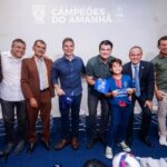 Leo Bezerra fortalece Campeões do Amanhã com kits esportivos para mais de duas mil crianças