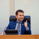 Michel Henrique desponta entre os quatro deputados mais lembrados por eleitores de João Pessoa para retornar à Assembleia