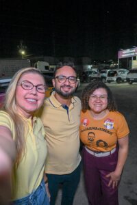 Tibério e Jailma inauguram comitê em Bayeux ao lado da vereadora Eloah Felinto