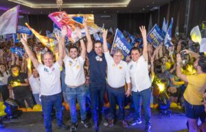 Lucas destaca avanços da educação durante lançamento de candidaturas de Wilson Santiago e Wilson Filho
