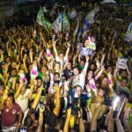 Efraim e Bruno voltam às ruas de Campina Grande e reúnem multidão no Santa Rosa