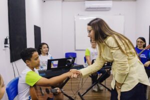 Primeira-dama Camila Mariz visita instalações do projeto Porto Cidade em Cabedelo