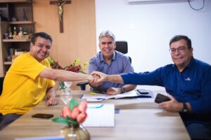 Diego Tavares firma compromisso pela criação da Secretaria Especial do Cooperativismo na Paraíba