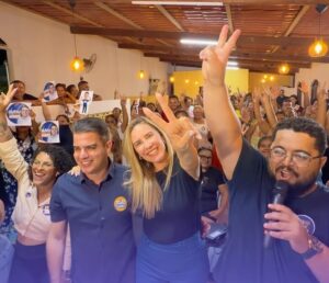 Juliana Almeida amplia diálogo com moradores de Colinas do Sul durante plenária em João Pessoa