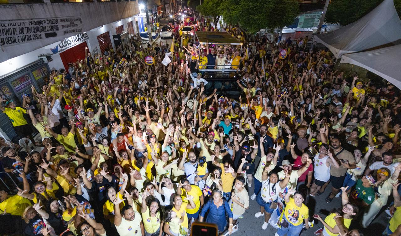 CARAVANA DAQUI PRA MELHOR NO LITORAL NORTE: Lucas anuncia mais asfalto para Rio Tinto e assume compromisso de revitalizar Teatro Orion