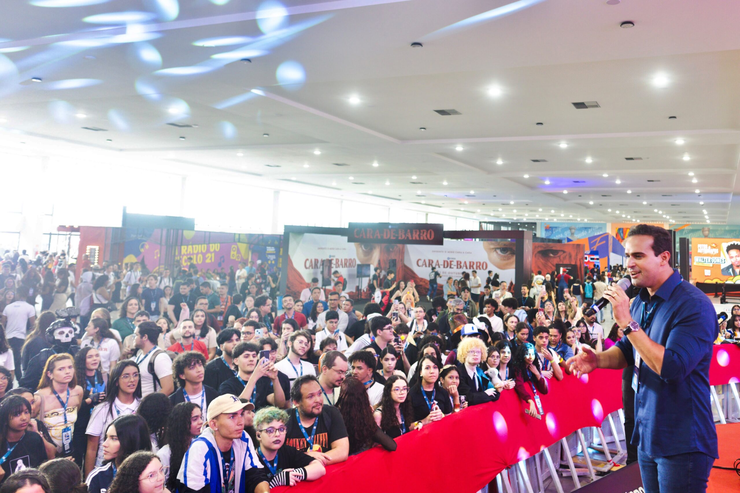 Lucas Ribeiro participa da abertura do Imagineland em Campina Grande